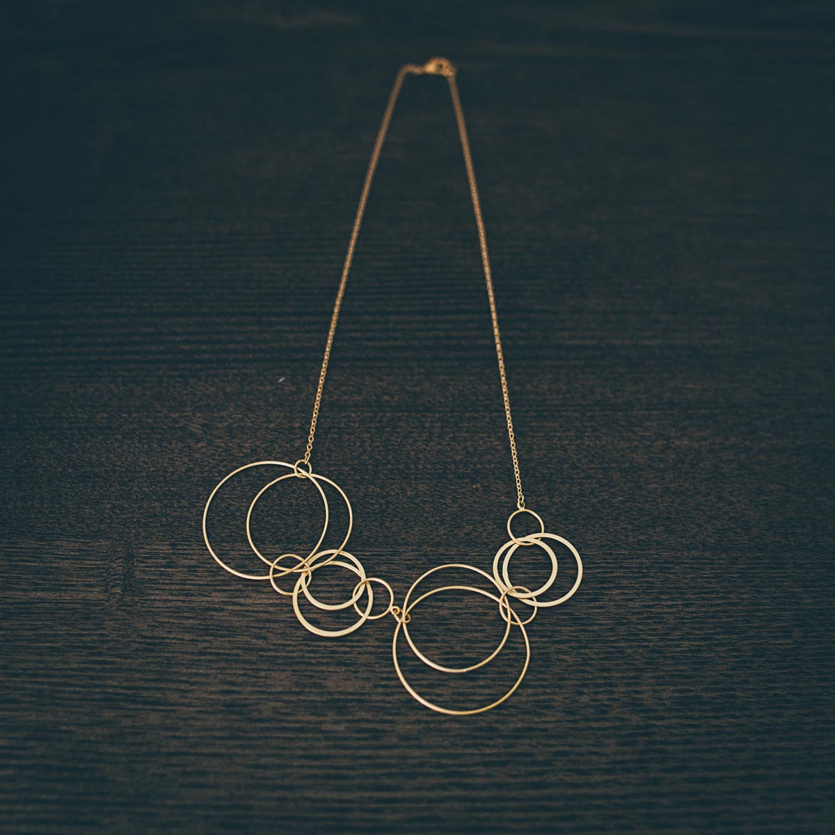 SMALL & LARGE CIRCLES