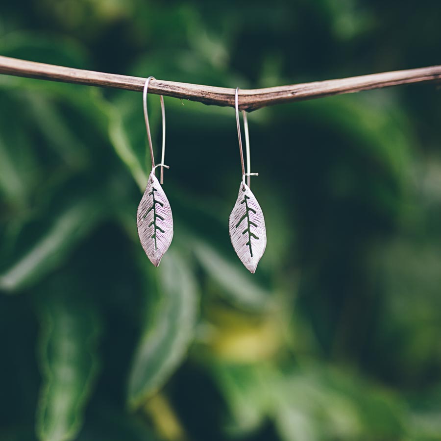LEAF EARRINGS