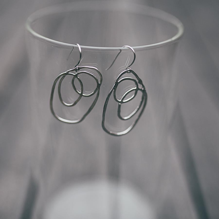 SWIRL EARRINGS