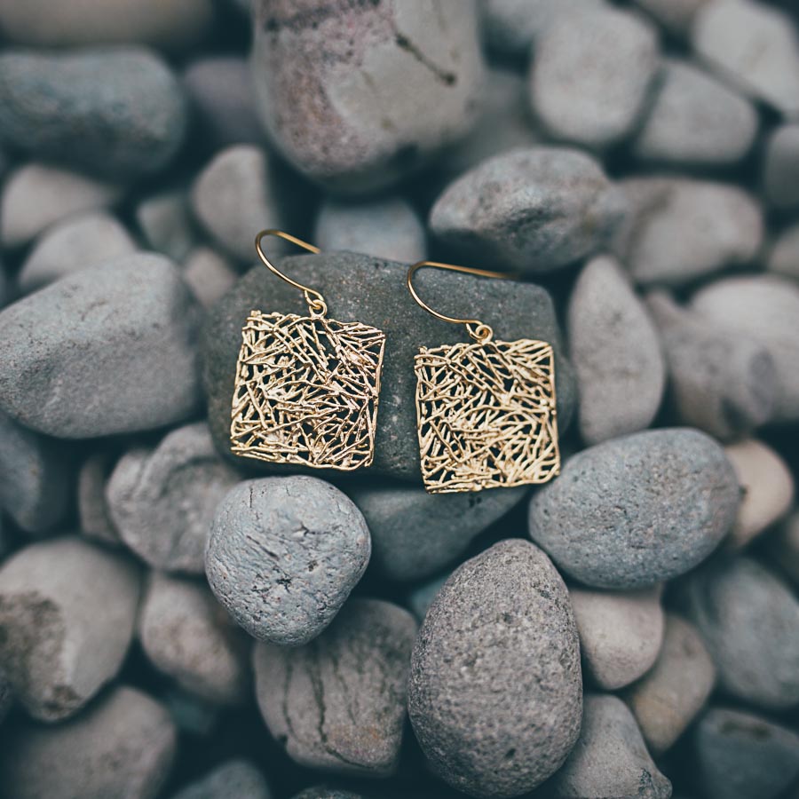 SQUARE NEST EARRINGS