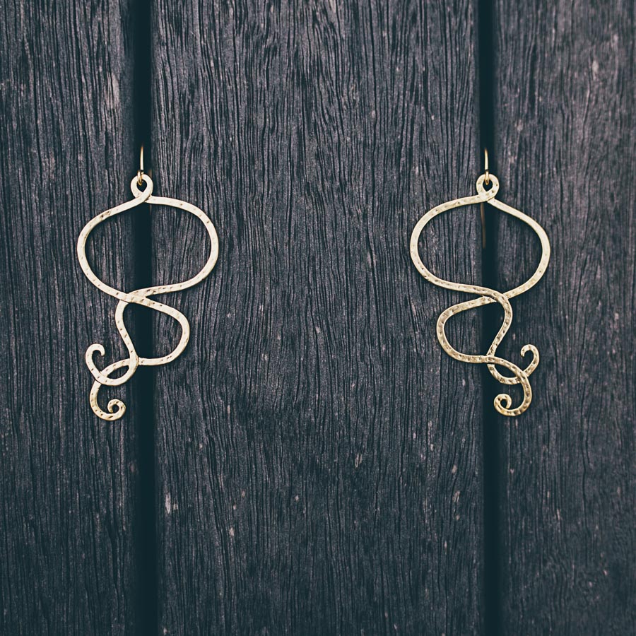 WAVEY EARRINGS