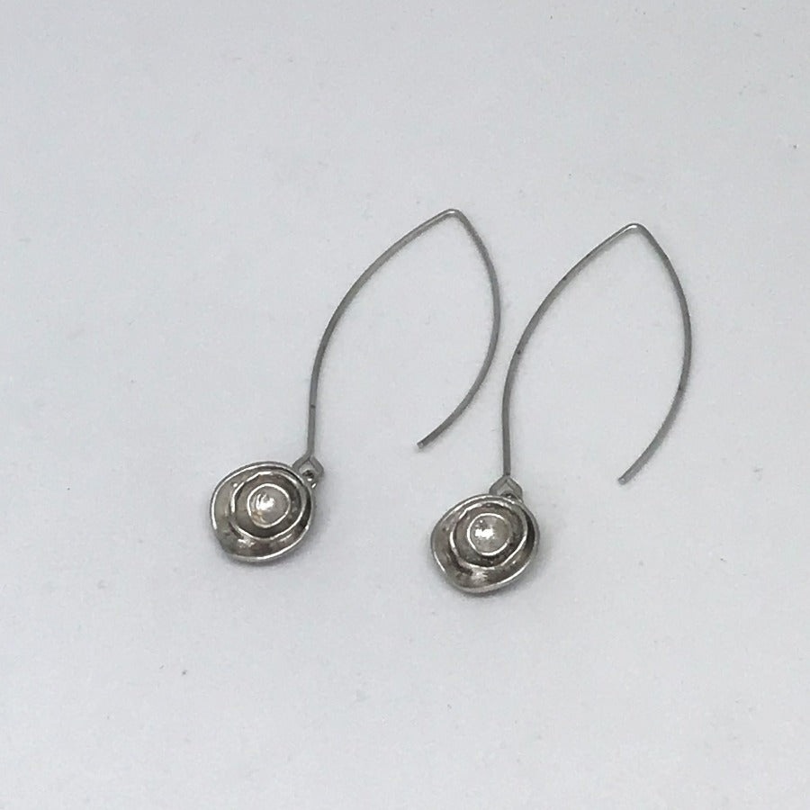 CHIC ROSE EARRINGS