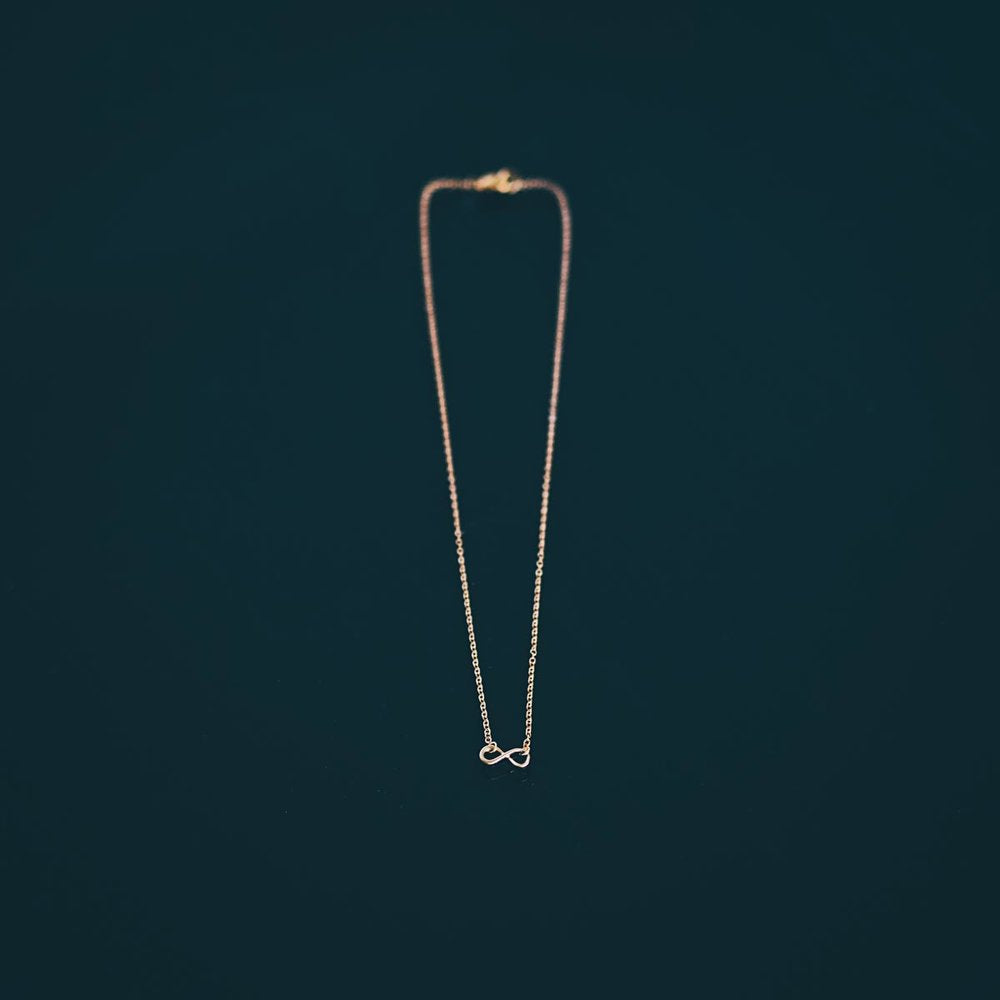INFINITY NECKLACE