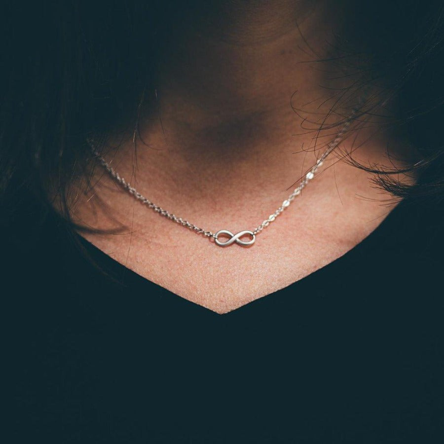 INFINITY NECKLACE